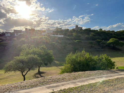 Muy Buenas Vistas !!! Venta Lote En Country Cumbres Del Golf, Villa Allende Cordoba