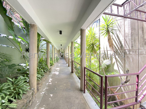 Townhouse En Venta En La Florida Ng 25-7104 Yf
