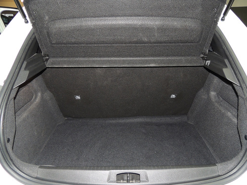 Peugeot 208 1.6 Feline Tiptronic