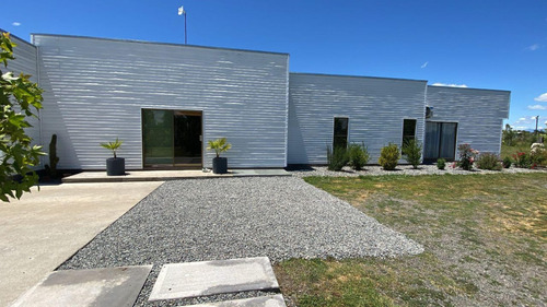Parcela De 5000 M2 Con Casa De 200 Mt2 En Condominio