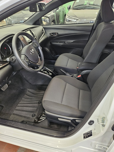 Toyota Yaris 1.5 107Cv Xs Cvt