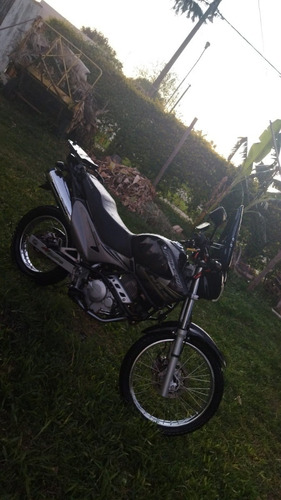Imagen 2 de 5 de Honda Falcon Spirit Nx 400cc