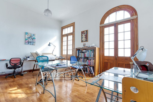 Arriendo De Propiedad Histórica Y Patrimonial En A...