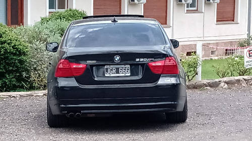 BMW Serie 3 3.0 330i Sedan Executive Step