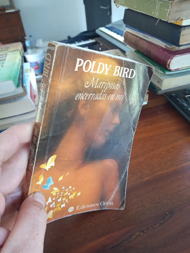 Mariposas Encerradas En Mi Poldy Bird