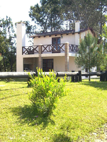 Dos Casa De Dos Plantas  - Balneario La Esmeralda - Uruguay