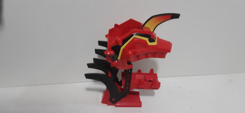 Figura Dragon Rojo Takara 2005