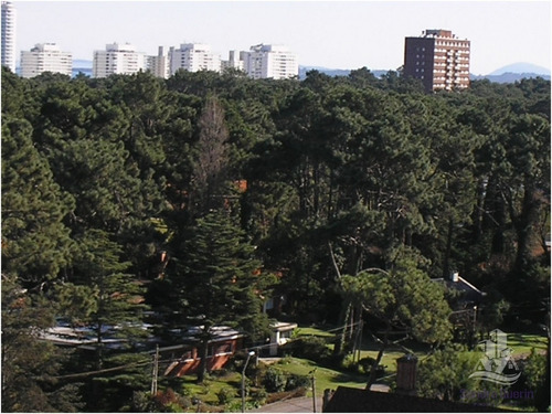 Apartamento En Roosevelt, 2 Dormitorios *- Ref: 5186