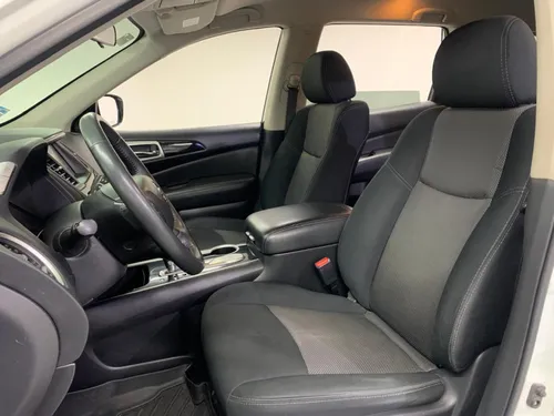 Nissan Pathfinder Sense