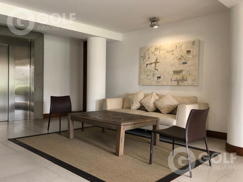 Vendo O Alquilo Apartamento De 3 Dormitorios Con 2 Garajes, Área De Playroom Exclusiva, Carrasco