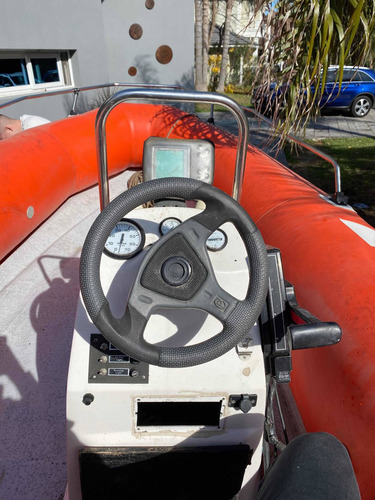 Bote Semirrígido 5.60mts Mercury 2 Tiempos 90hp.