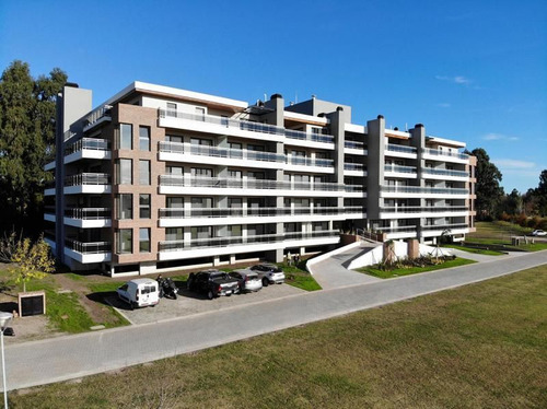 Departamento En Venta En Altos De Valdevez Condominios