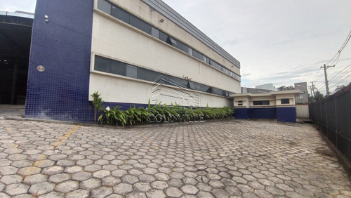 Imagem 3 de 30 de Ga4743- Alugo Este Galpão Em Alphaville Com 3.750 Metros De Terreno, 3.300 Metros De Área De Galpão, 2.900 Metros De Área Fabril - Ga4743 - 69555402