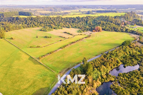 Parcela 5000 M2 En Venta En Puerto Varas , Estero Y Bosques