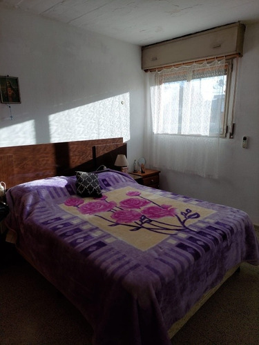 Imagen 2 de 8 de Vendo Vivienda De Dos Dormitorios En Complejo Del Molino
