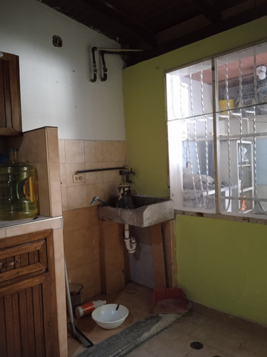 Beraca 005 En Venta Casa Urbanización Privada Don Genaro Sector Los Samanes