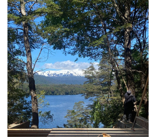 Casa Nueva Con Espectacular Vista En Exclusiva Costa De Lago