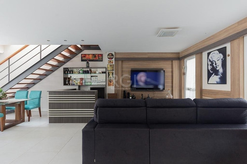 Casa Em Hípica Com 3 Dormitórios - Lu430381