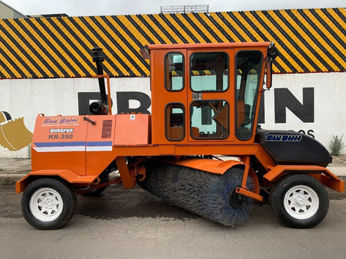 Imagen 2 de 15 de Barredora De Carretera Broce Broom Kr350 2014 Recién Import