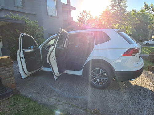 Volkswagen Tiguan Allspace 2018 1.4 Tsi Trendline 150cv Dsg