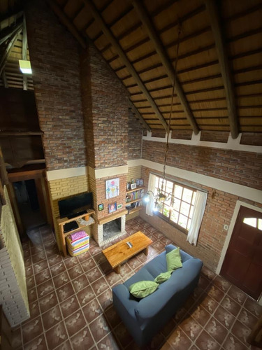 Imagen 6 de 15 de Venta De Casa 3 Dorm Apta Banco