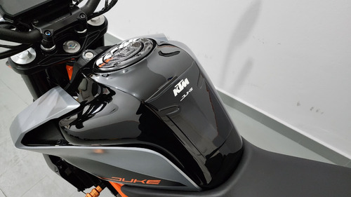 Ktm Duke 390