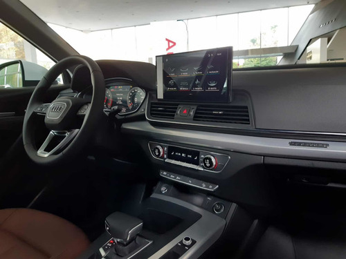 Imagen 12 de 15 de Audi Q5 45 Tfsi Quattro (245) Hp S Tronic Select