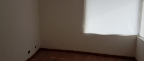 Se Vende Casa De 2 Pisos Calle La Isla Quintero Uf 16.500
