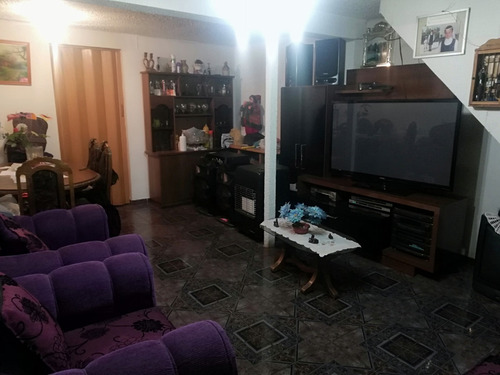 Imagen 2 de 11 de ´casa 2 Pisos, San José De La Estrella Con Bahía Catalina