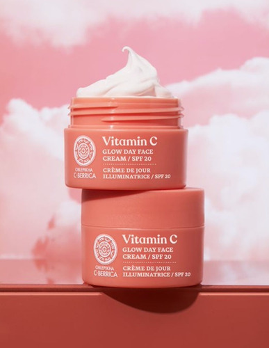 Imagen 3 de 4 de Natura Siberica Crema Facial De Día Con Vitamina C Y Spf20