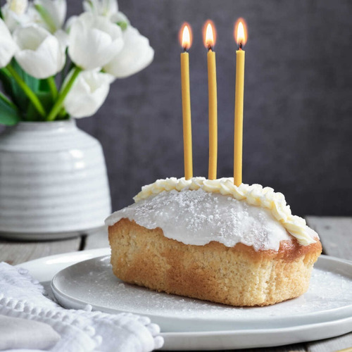 Imagen 4 de 4 de Vela Cumpleaños, Cera De Abeja Natural. 16 Unidades