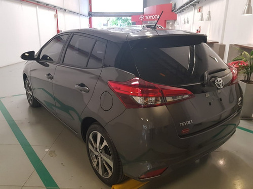 Toyota Yaris 1.5 Xls Pack Cvt 5p 2021 0km