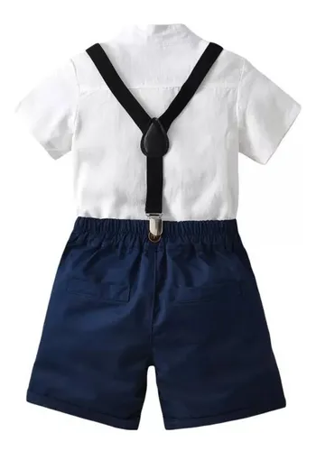 Traje con store tirantes y moño