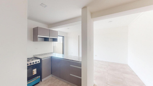 Venta Departamento 3 Ambientes En Velez Sarsfield, Al Frente, 100m2