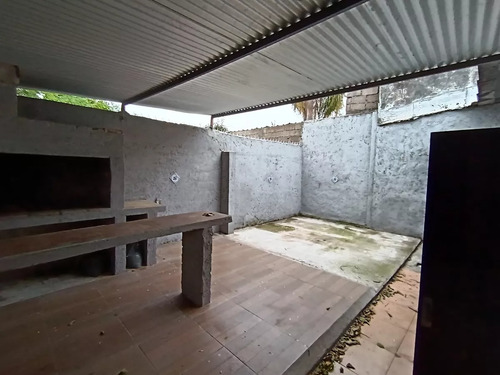 Se Vende Casa 2 Dormitorios En Zona Sayago