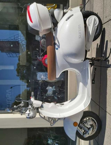 Imagen 2 de 25 de New Vespa Sunra Moto Okm Batería De Litio V