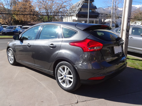 Ford Focus Focus 5d Se 2.0l Mt