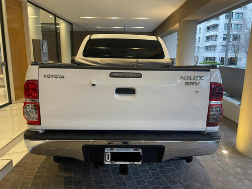 Toyota Hilux 3.0 Cd Srv Cuero 4x4 5at - A4