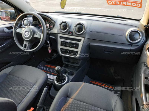 Imagem 11 de 14 de Volkswagen Novo Gol G6 Completo 2015