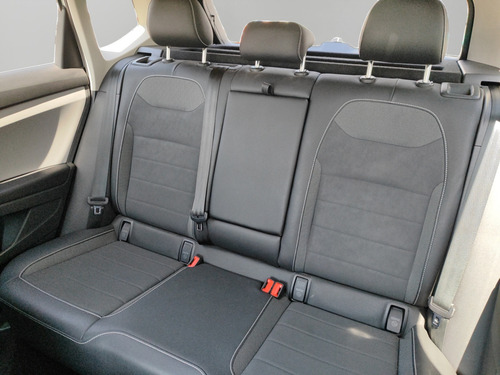 Volkswagen Taos 1.6 Comfortline At