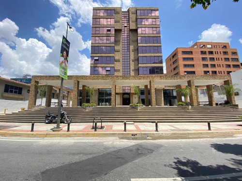 Oficina Exclusiva En Uno De Los Mejores Edificios De Las Mercedes Baruta Caracas 