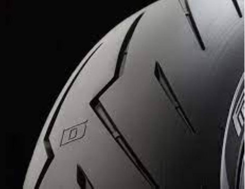 Imagen 2 de 7 de Pirelli Diablo Rosso 3 240/45/17 82w