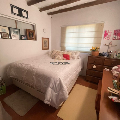 En Venta Casa En El Cardon, Isla De Margarita. Vista Al Mar Y A La Montaña