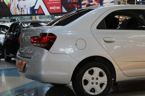 Imagem 13 de 14 de Chevrolet Cobalt 1.4 Mpfi Lt 8v 2017