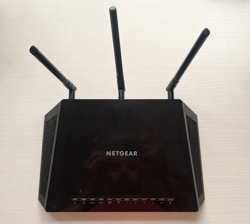 Router Netgear Nighthawk R6700 Ac1750 1.75gpbs 1ghz Dual (Usado)