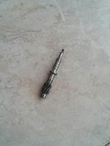 Imagen 2 de 4 de Piñon De Revolucion De Motor Suzuki Gn125