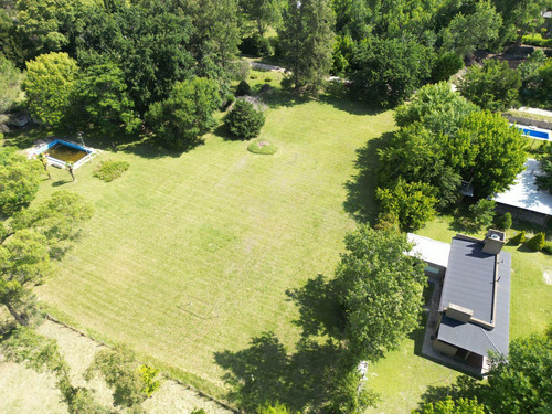 Venta Terreno En Barrio Los Bosquecitos Brandsen