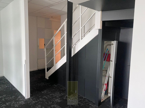 Imagem 7 de 15 de Sala Comercial 135m² Na Vila Cordeiro!!!! - Cj-0063-2