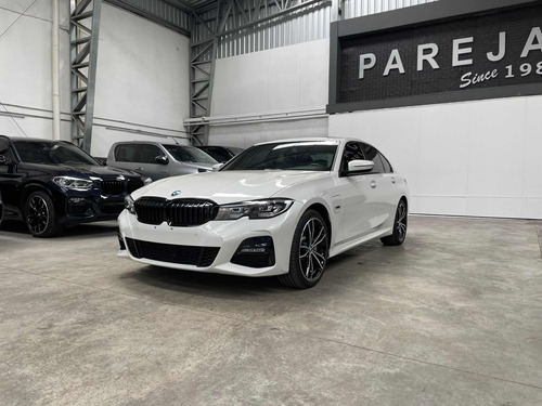 Bmw 330e  M Sport Hybrid Ficha Of En Garantia Financio