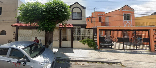 Remate Bancario En Los Arcos, Saltillo, Coahuila. -ijmo1
